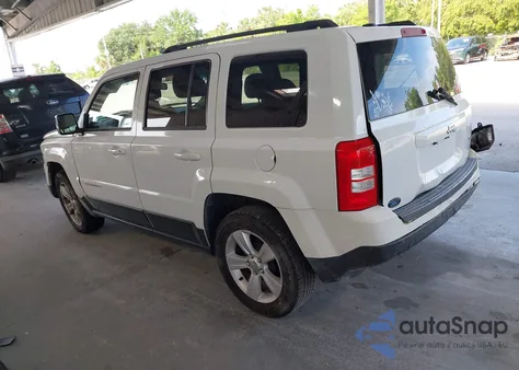 2014 Jeep Patriot Latitude из США, поврежденный, VIN 1C4NJPFA1ED653402